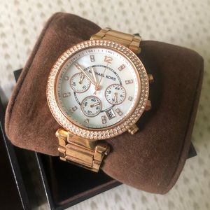 Michael Kors rose gold watch